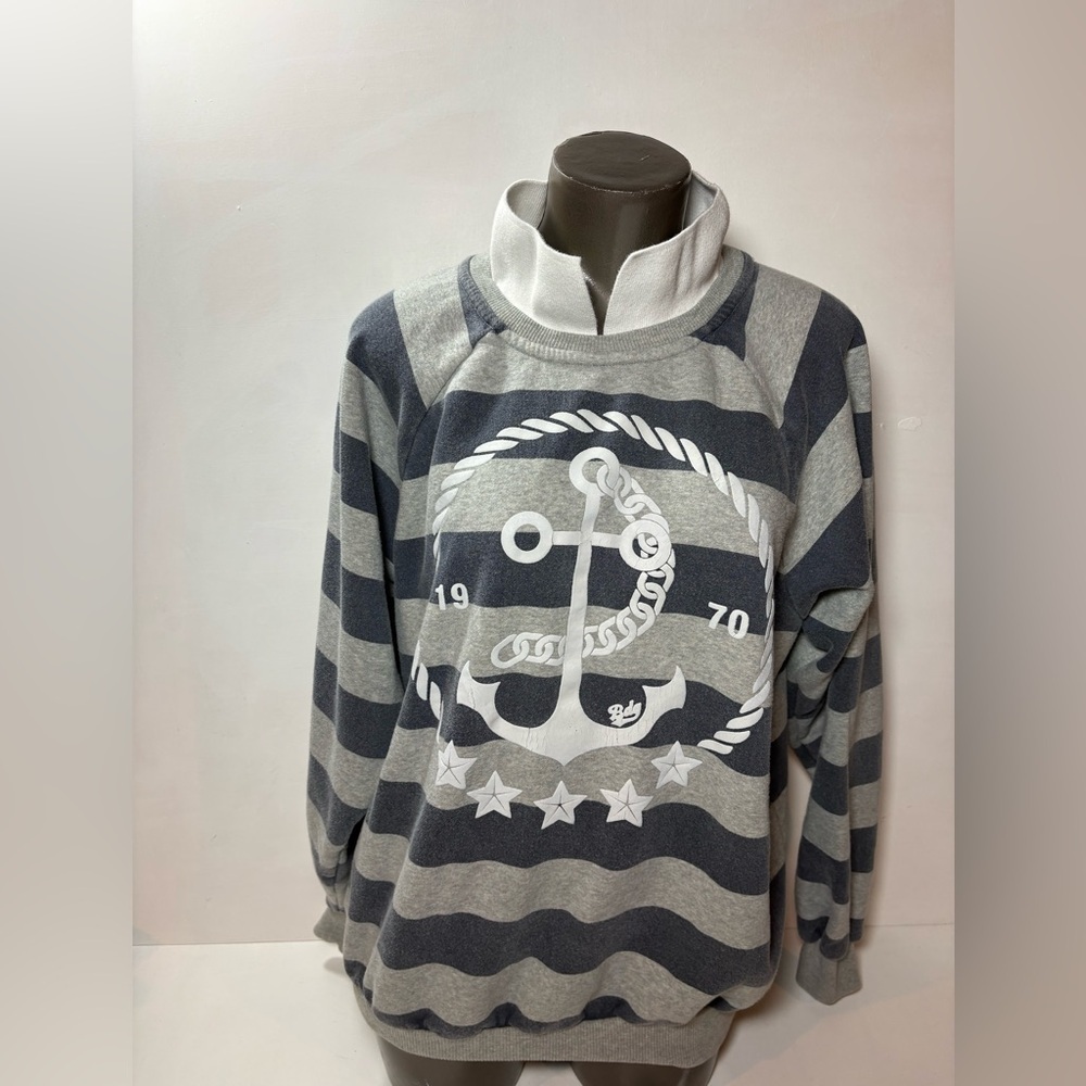 Vintage Style BDG Gray and Blue Striped Turtleneck Sweater